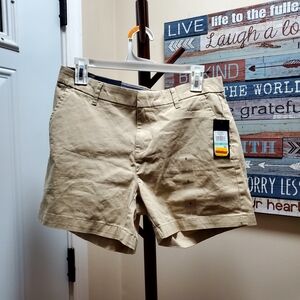 Tommy Hilfiger Women's Khaki Flat Front Cotton Shorts